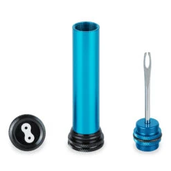 BLUECHAIN Set De Réparation Tubeless Regular (Insert Guidon) -Le Coureur De Tete Magasin bluechain tubeless repair kit handlebar insert bc9tl 0078 4s 1360455