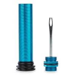 BLUECHAIN Set De Réparation Tubeless Regular (Insert Guidon) -Le Coureur De Tete Magasin bluechain tubeless repair kit handlebar insert bc9tl 0078 7s 1360458