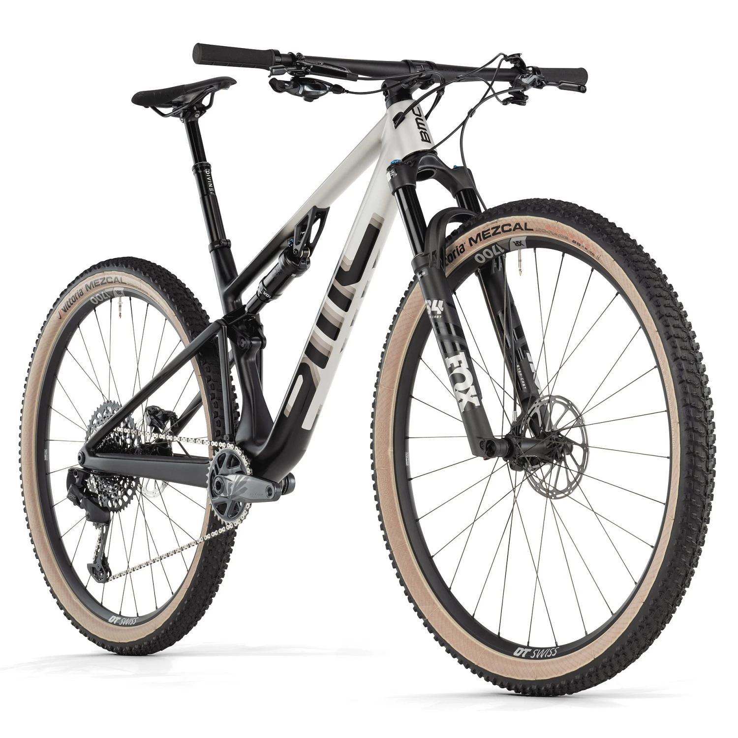 BMC VTT Carbone 29" - FOURSTROKE TWO - 2024 - Arctic Silver / Black 3 BMC VTT Carbone 29" - FOURSTROKE TWO - 2024 - Arctic Silver / Black – Image 3