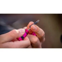 Muc-Off Kit De Réparation Des Pneus - Stealth Tubeless Puncture Plugs - Noir -Le Coureur De Tete Magasin muc off stealth tubeless puncture plugs black 3 1102747