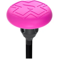 Muc-Off Support Tubeless Tag - Noir/rose -Le Coureur De Tete Magasin muc off tubeless tag holder black pink 4 1490006